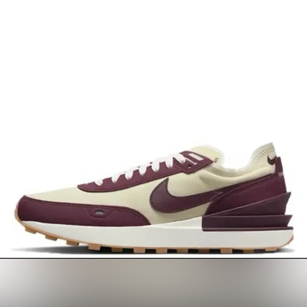 Nike waffle one coconut milk night maroon sneakers size 8.5 men’s like new